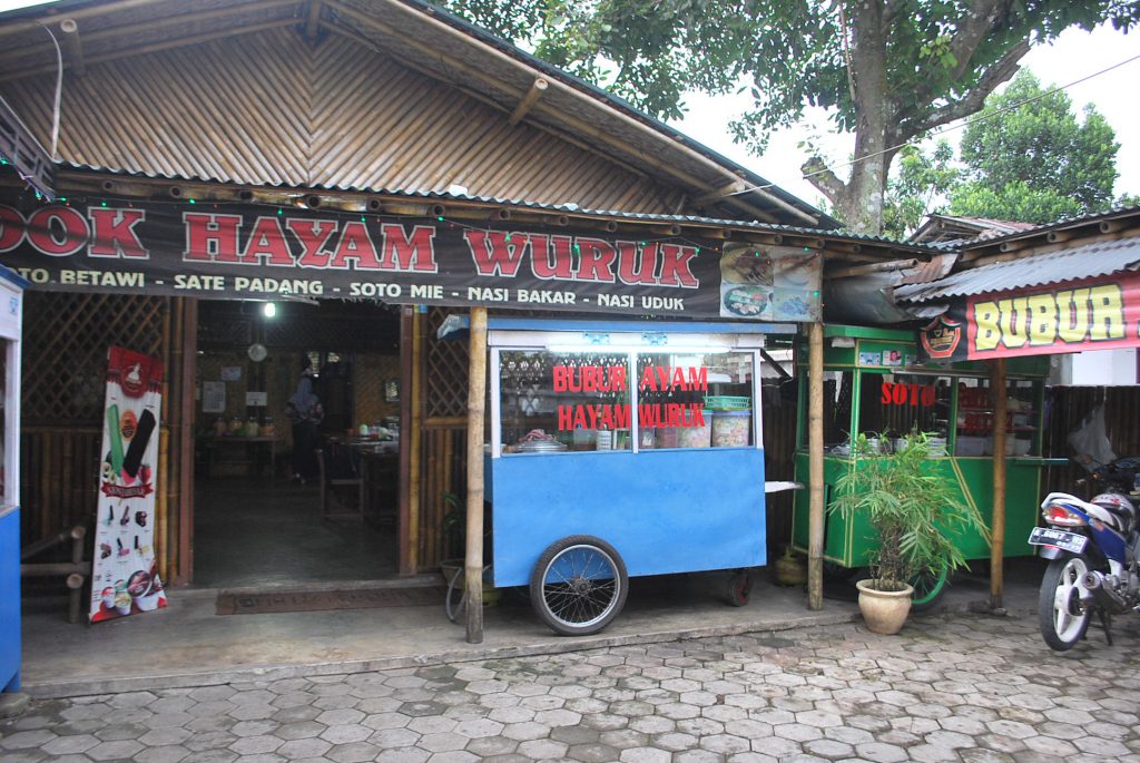 Bubur Ayam Nikmat di Hayam Wuruk