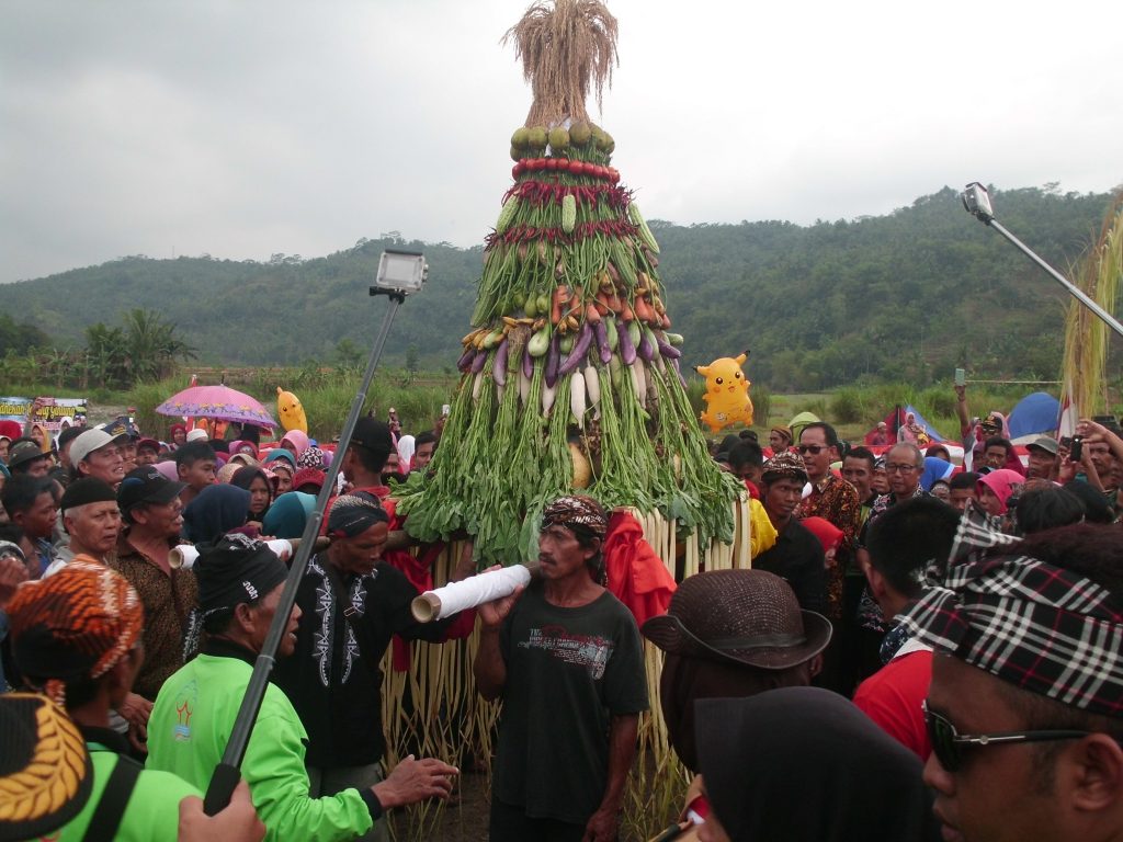 Sedekah Larung Sungai Gintung akan dijadikan agenda rutin Budaya