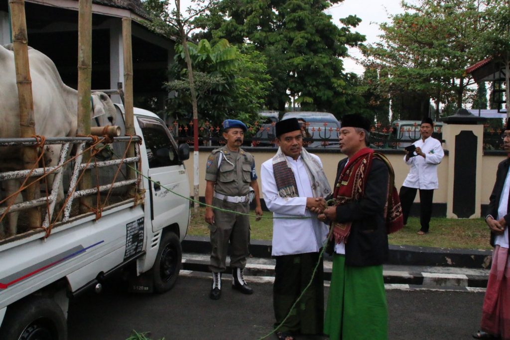 Bupati : Idul Adha 1438 H, Tumbuhkan Sikap Rela Berkorban