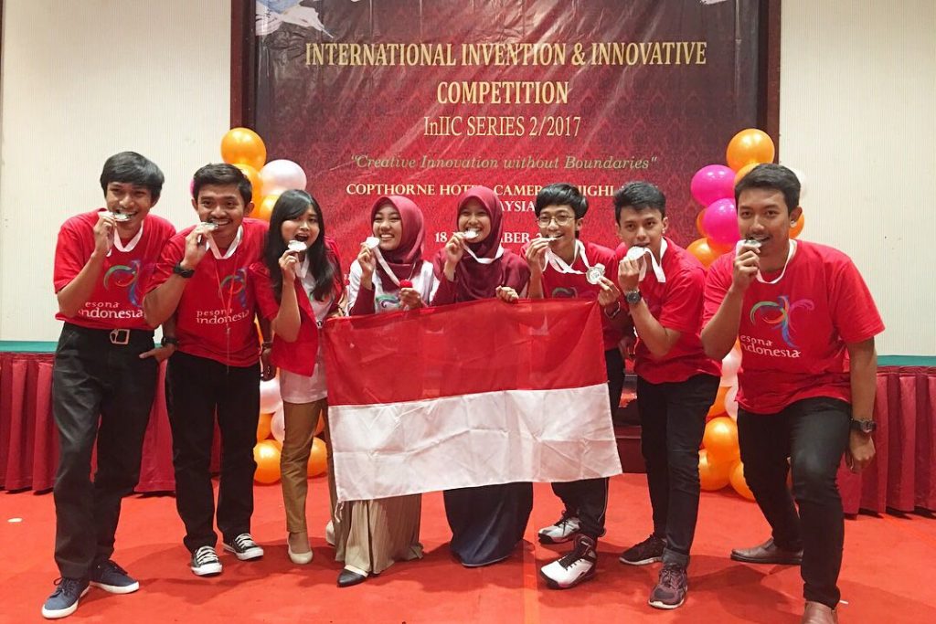 Tiga Alumni SMAN 1 Purbalingga Raih Penghargaan Internasional