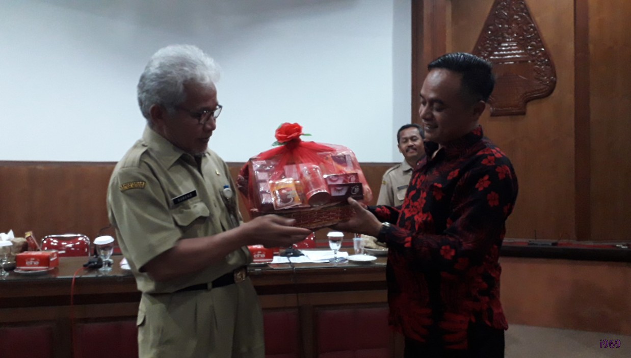 DPRD Gunung Kidul Ngaji Penataan GTT/PTT ke Purbalingga