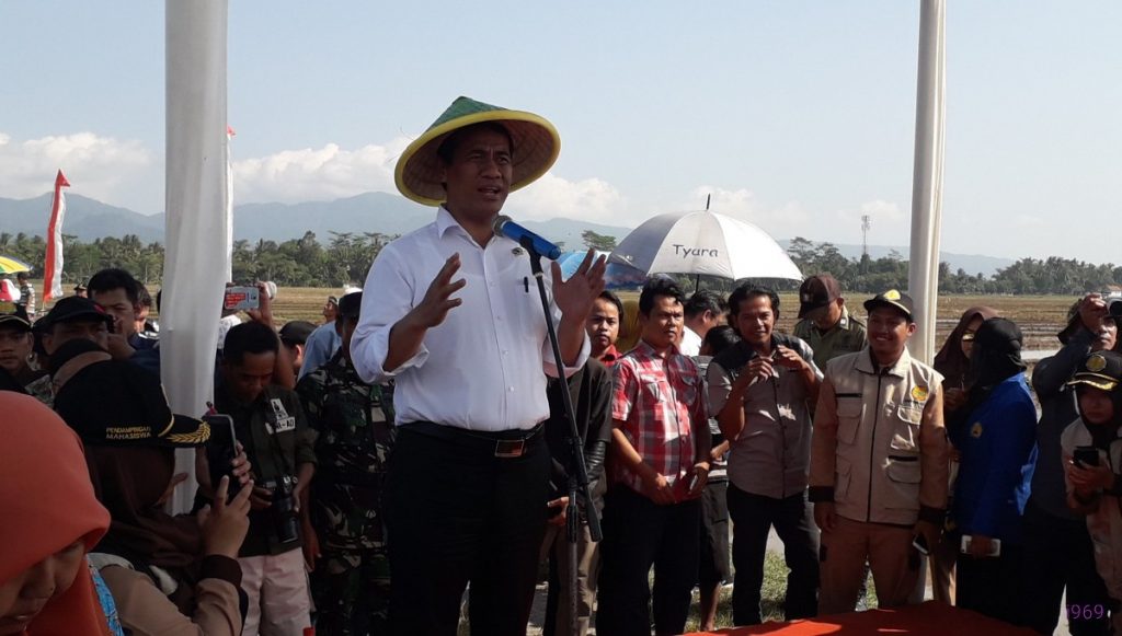 Mekanisasi Pertanian Tingkatkan Produktifitas Petani