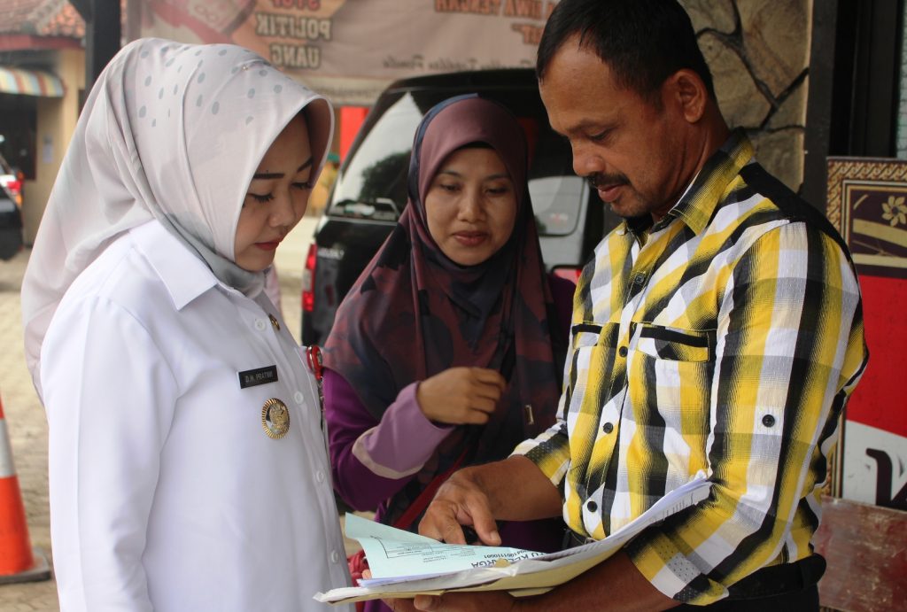 Plt. Bupati Sidak Ke Kantor Kecamatan, Minta ASN Untuk Jaga Kedisiplinan