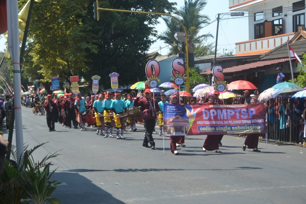 Karnaval Pembangunan Sarana Promosi Pelayanan Publik