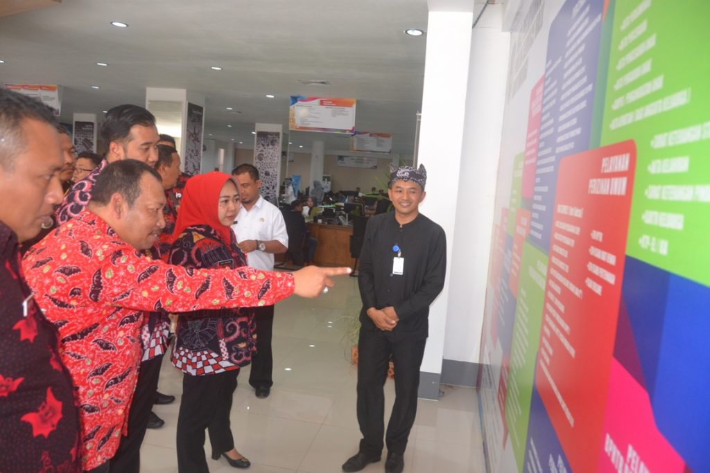 Pemkab Purbalingga Kunjungi Mall Pelayanan Publik dan Pelajari E-Goverment Banyuwangi