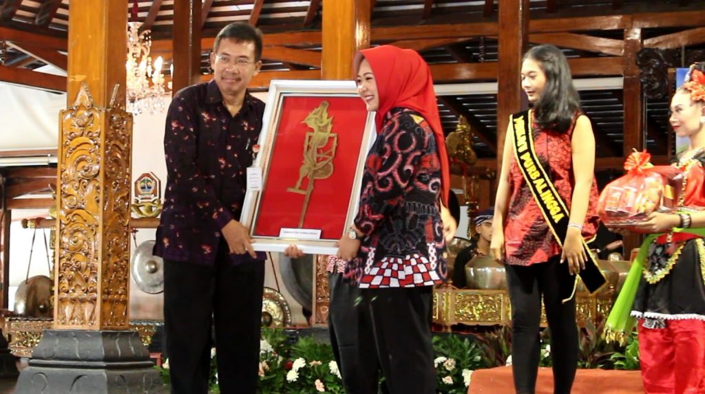 Plt Bupati Tiwi Wacanakan Wayang Suket Jadi Ikon Purbalingga