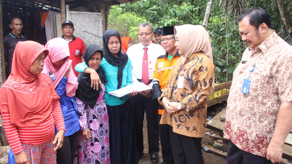 Roboh Akibat Angin Kencang, Rumah Sawinah Bakal Dibantu Rehab RTLH