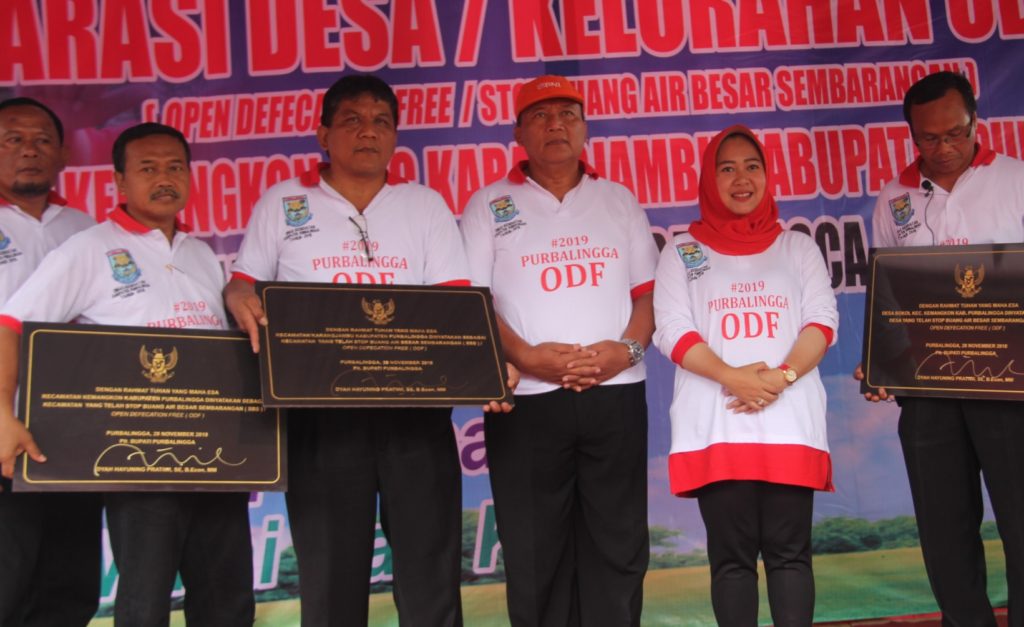 19 Desa Bebas BABS, Kecamatan Kemangkon Terima Sertifikat ODF