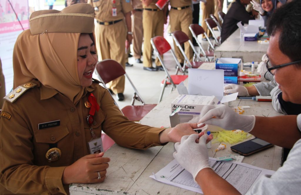 Tes VCT, Plt. Bupati Himbau Seluruh Masyarakat Lakukan Deteksi Dini HIV/AIDS