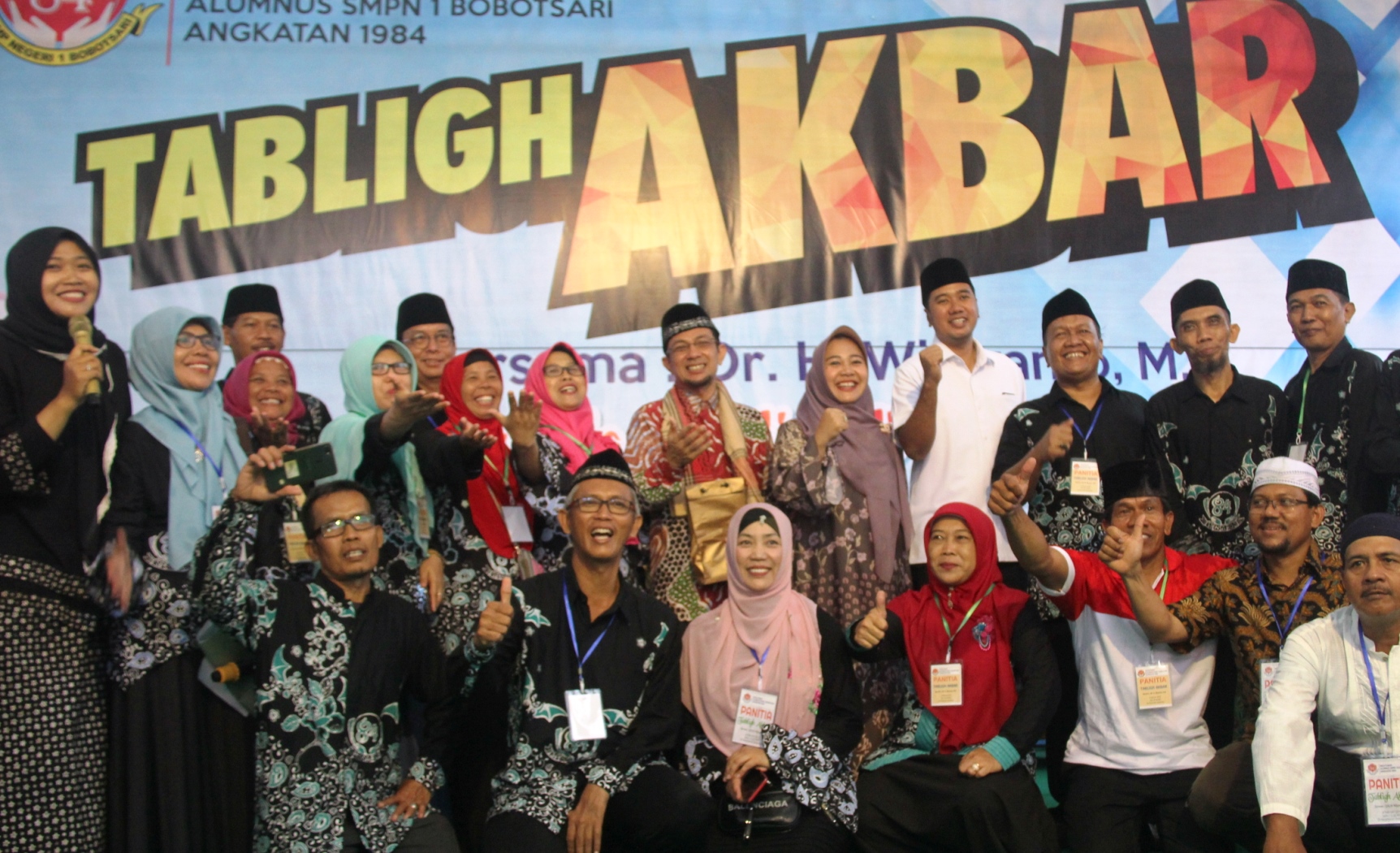 Bekali Generasi Muda, Alumnus SMPN1 Bobotsari Gelar Tabligh Akbar