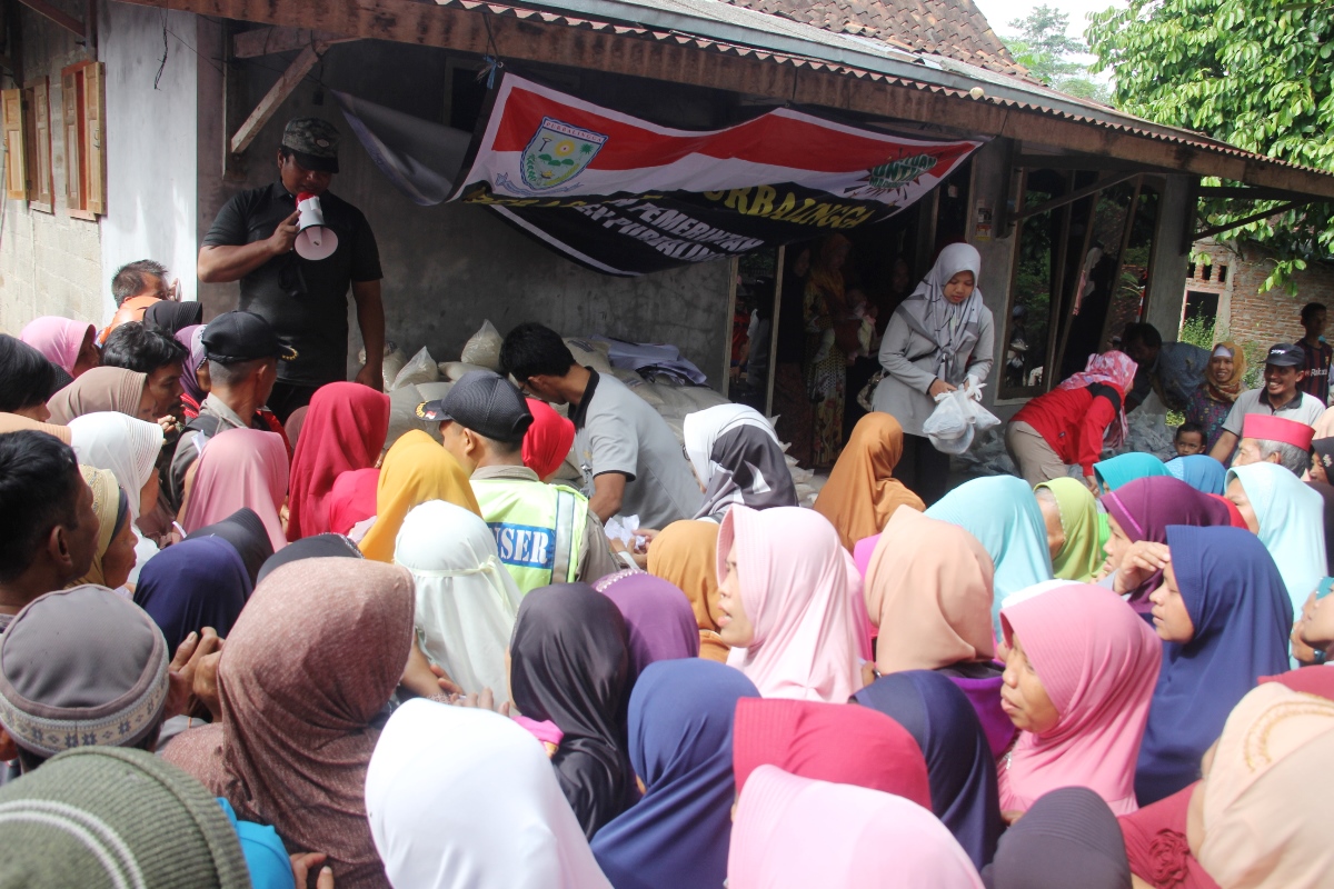 Gebrak Gotong Royong Di Dusun Karangtengah Desa Pengadegan