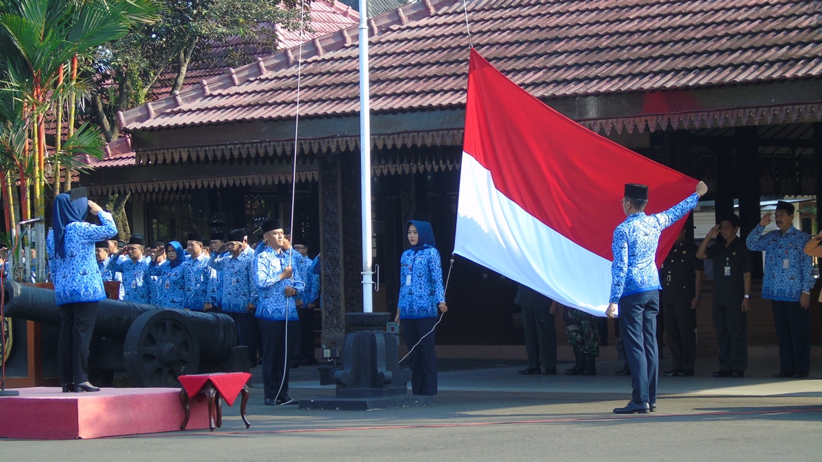 Ekstrak dari Pancasila Adalah Gotong- Royong