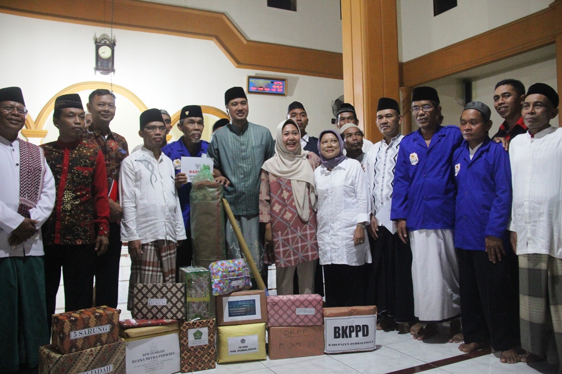 Tarling di Masjid Jenderal Soedirman Desa Panusupan Rembang