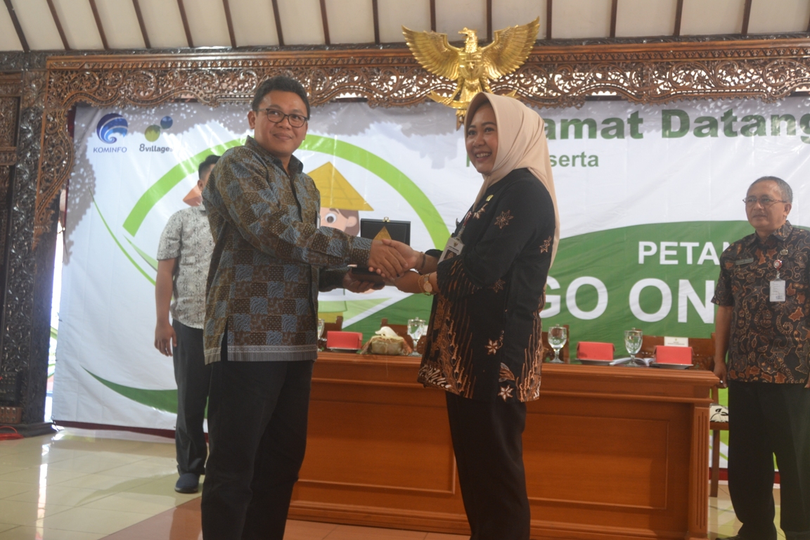 Ratusan Petani Diajarkan Gunakan Aplikasi Petani