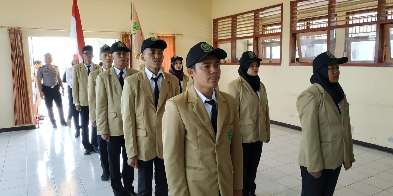 Unperba Lantik 192 Mahasiswa Baru