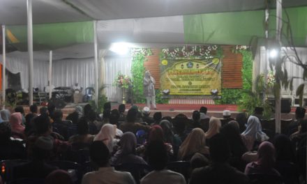 Bupati Bantu Lanjutkan Pembangunan Asrama Putri Ponpes Nurul Barokah