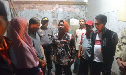 Bupati Kunjungi Korban Kebakaran di Desa Karangjambu