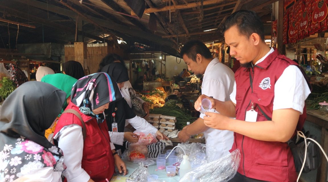 Tim JKPT Purbalingga Temukan Ikan Asin Layur Berformalin