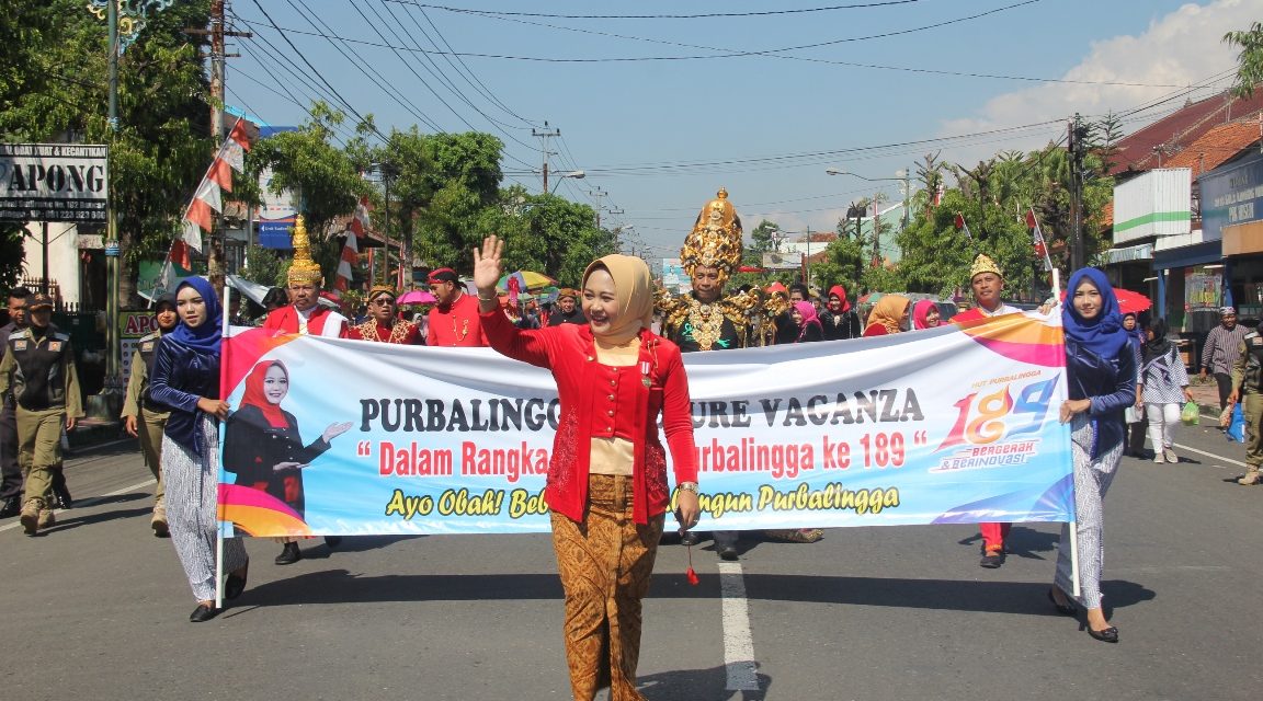 Puluhan Ribu Warga Purbalingga Nonton Vaganza