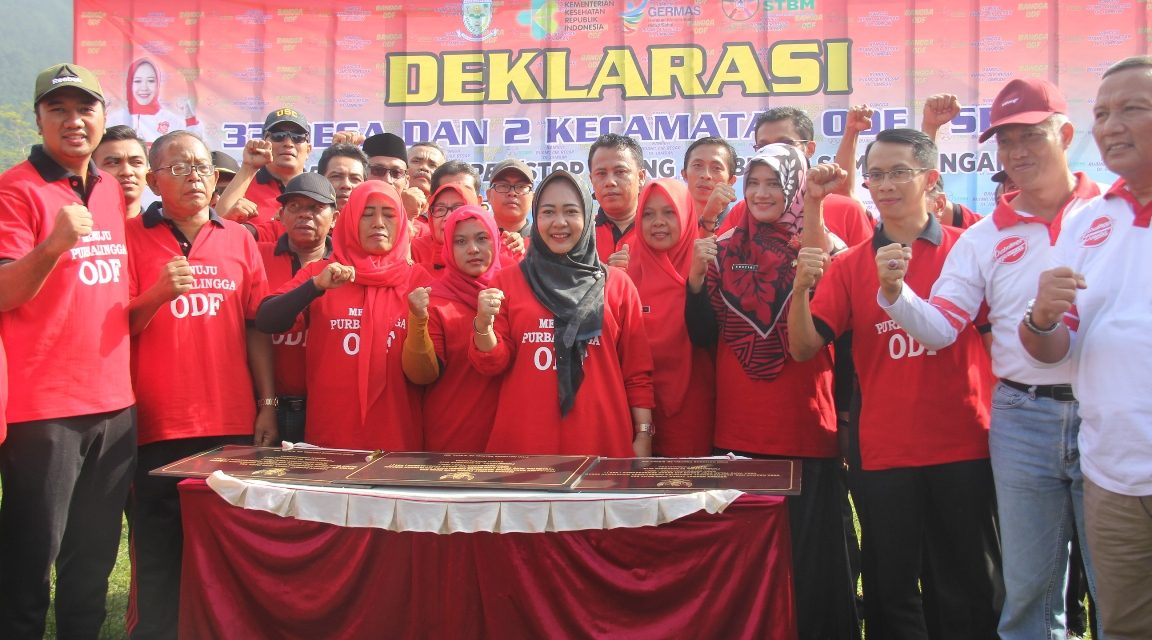 Bupati Tiwi Gotong Royong Buat Jalan Usaha Tani