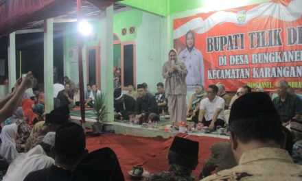 Tilik Desa, Bupati Tiwi Berjanji Aktifkan Lagi Bendungan Irigasi Wulung di Desa Bungkanel