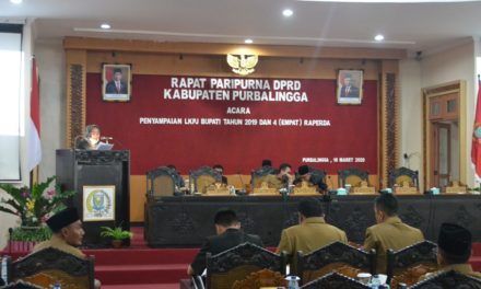 Bupati Serahkan 4 Raperda ke DPRD Untuk Dibahas Lebih Lanjut