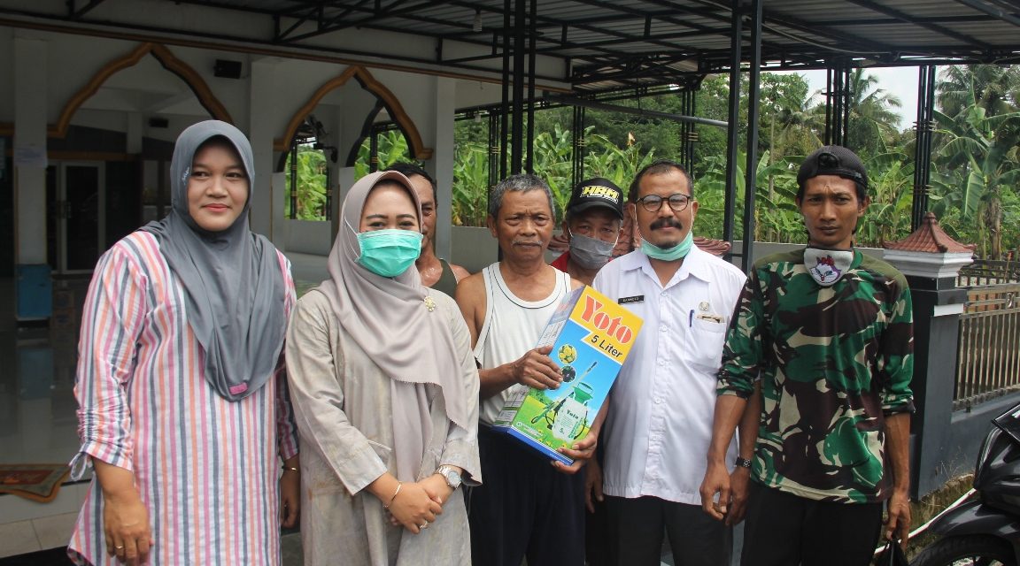 Bupati Bagikan Sprayer Ke Tempat Ibadah