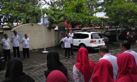 Antisipasi Penyebaran Virus Corona, Bupati Tiwi Instruksikan Jajaran Kesehatan Perbanyak Sosialisasi Covid-19