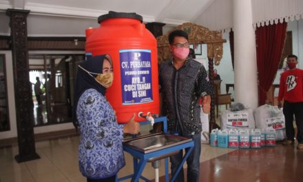 12 Toren Untuk Cuci Tangan Pedagang Pasar