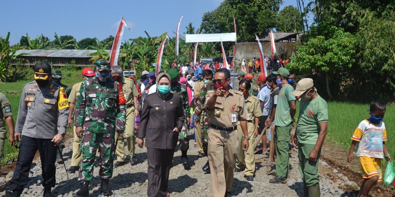 TMMD Bangun Jalan Penghubung Patemon – Karangturi