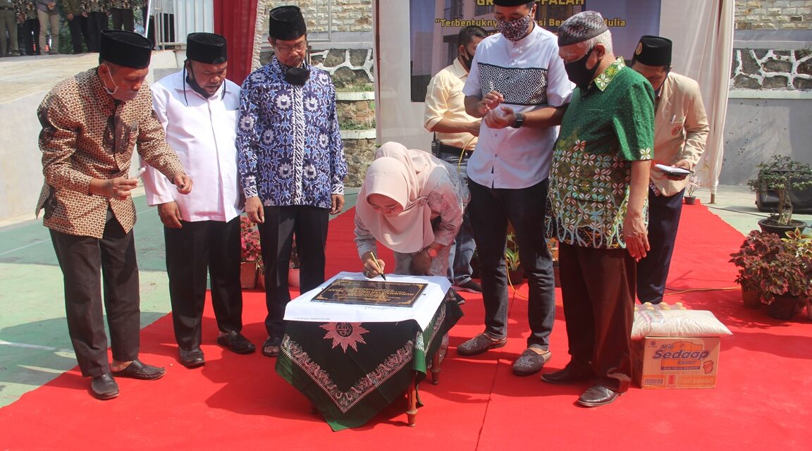 Bupati Resmikan Asrama Panti Asuhan Griya Al Falah