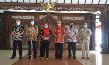 Akhiri Tugas Pjs, Sarwa Pramana Serahkan Kembali Jabatan Bupati Purbalingga