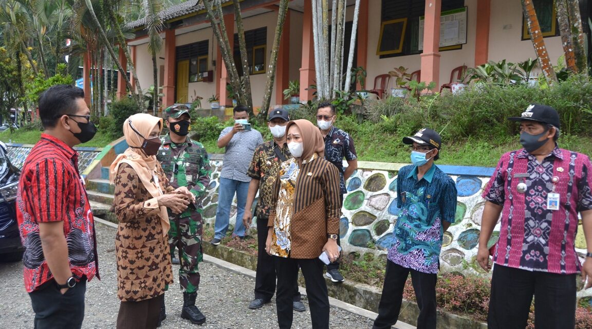 Antigen 90 Siswa Positif Covid, Bupati : Siapkan Isolasi Terpusat dan Lakukan Tes PCR