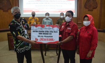 Guna Edukasi Pemilih, 9 Parpol di Purbalingga Terima Bantuan Keuangan