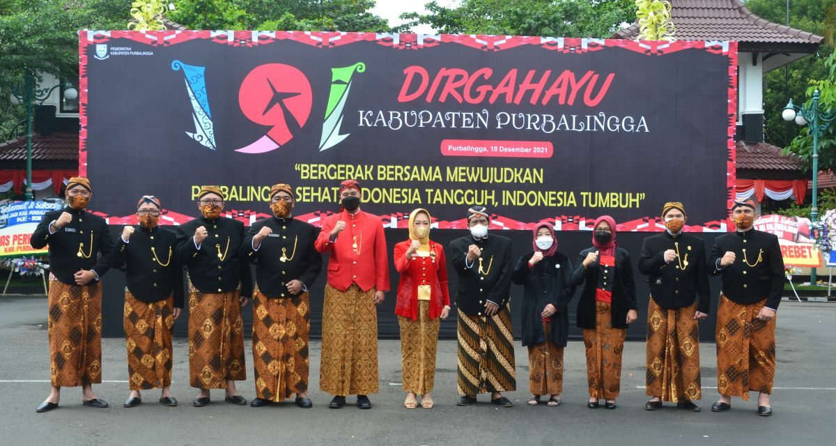 Hari Jadi Ke-191 Kabupaten Purbalingga, Bupati Beri Penghargaan Masyarakat Berprestasi