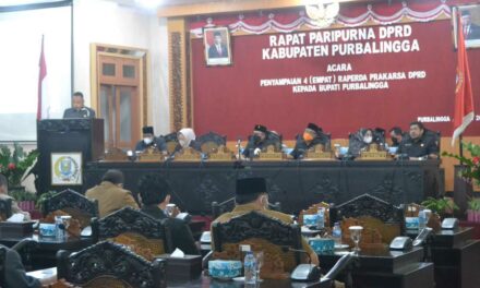 DPRD Sampaikan 4 Raperda Prakarsanya Kepada Bupati