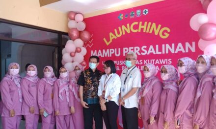 Tekan AKI AKB, Puskesmas Kutawis Launching Puskesmas Mampu Bersalin 24 Jam