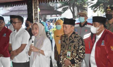 Bupati Purbalingga Antarkan Jamaah Calon Haji Kloter 42 Purbalingga