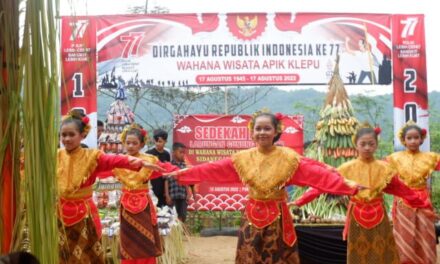 Nguri – Uri Budaya dan Tradisi Leluhur, Desa Sidanegara Gelar Sedekah Bumi dan Larung Gunung Kembar