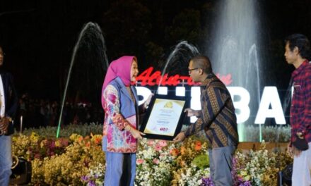 Bupati Purbalingga Terpilih Sebagai Women Of The Year 2021