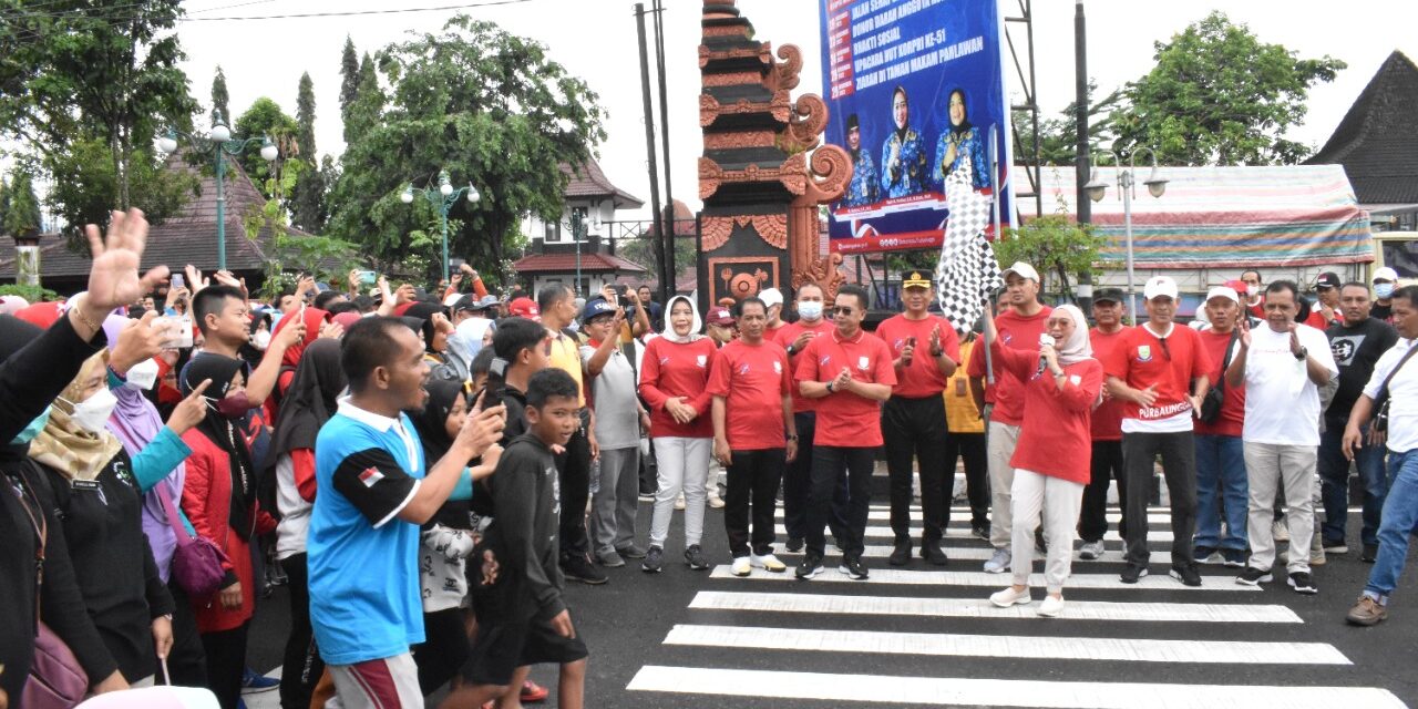 Jalan Sehat Peringatan HUT KORPRI Diikuti Ribuan Peserta