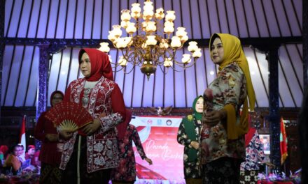 Event Parade Purbalingga Berkebaya, Bentuk Dukungan Kebaya Goes To Unesco