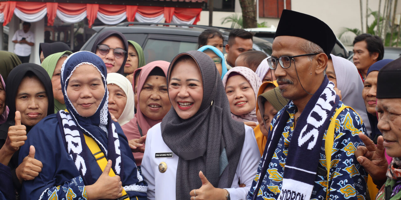 Pelepasan Jamaah Umroh Gratis, Bupati Tiwi: Mohon Doanya Agar Purbalingga Makin maju dan Sejahtera