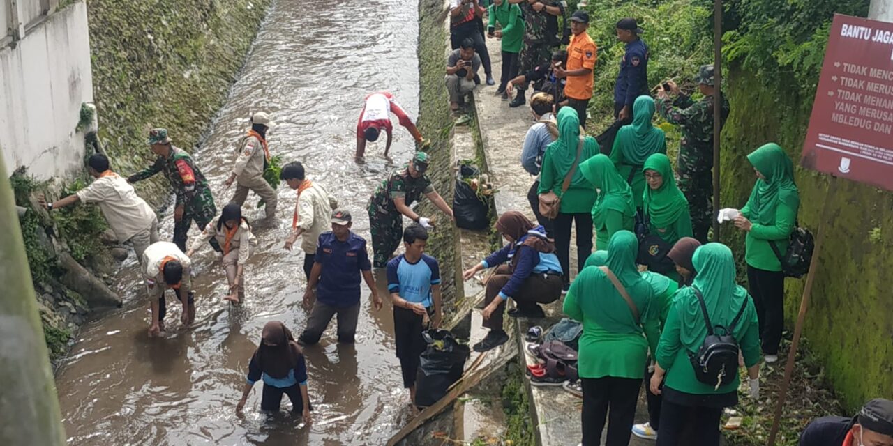 Peringati HPSN 2023, Dengan Bersih-bersih Sampah