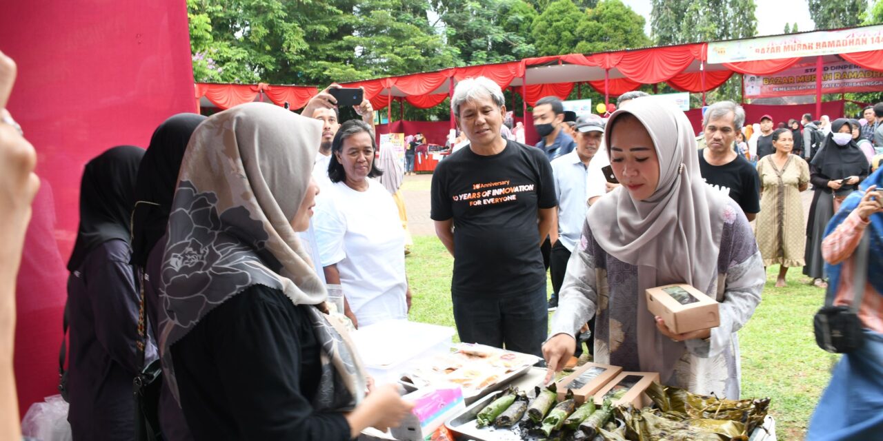 Bupati Tiwi : Yuks Belanja di Bazar Ramadhan, Dijamin Lebih Murah