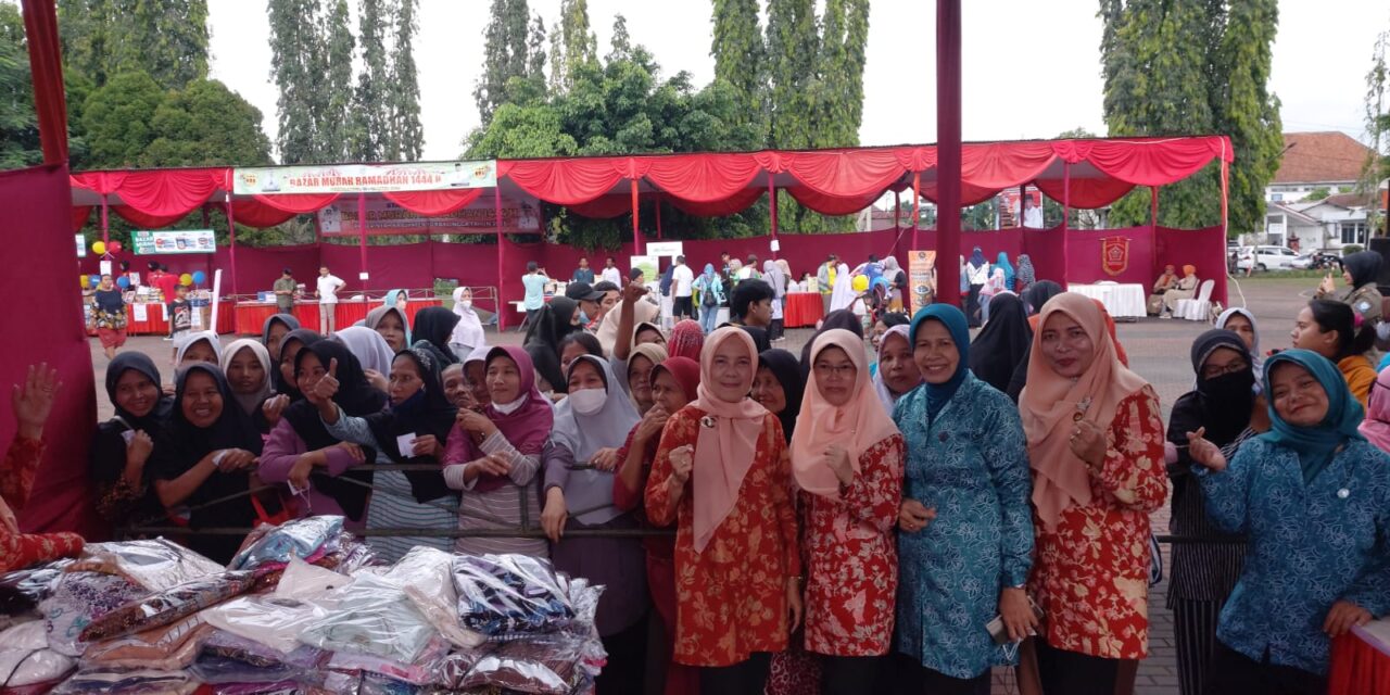 Stand DWP Bazaar Ramadhan Diserbu Pengunjung