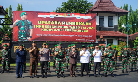 Permudah Akses Jalan di Karangbawang, TNI Manunggal Membangun Desa Sengkuyung Tahap I Tahun 2023 Resmi Dibuka