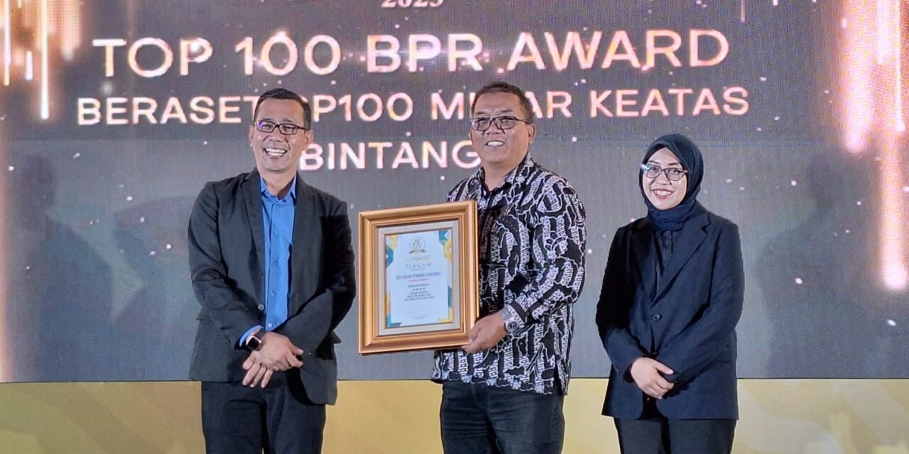 Artha Perwira Terima Penghargaan Top 100 BPR Award 2023