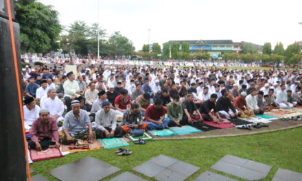 Rintik Hujan Tak Halangi PD Muhammadiyah Purbalingga Laksanakan Sholat Idul Adha