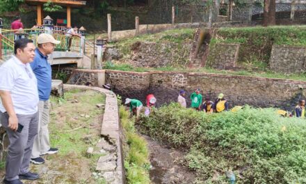 Optimalkan Taman Gringsing, DLH Lakukan Pembersihan Sedimen